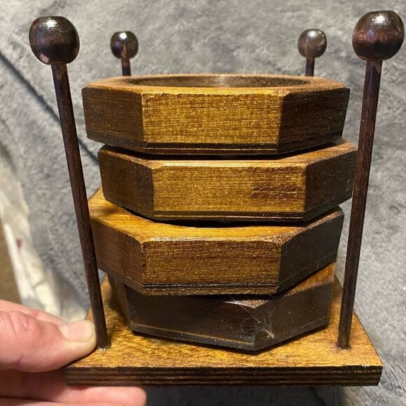 Vintage set of 4 beverage coasters with stand - Picture 4 of 4